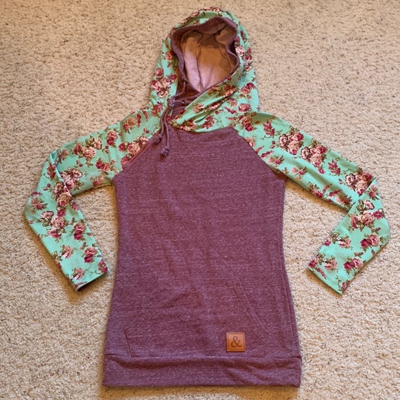 Tops - Double hooded sweatshirt